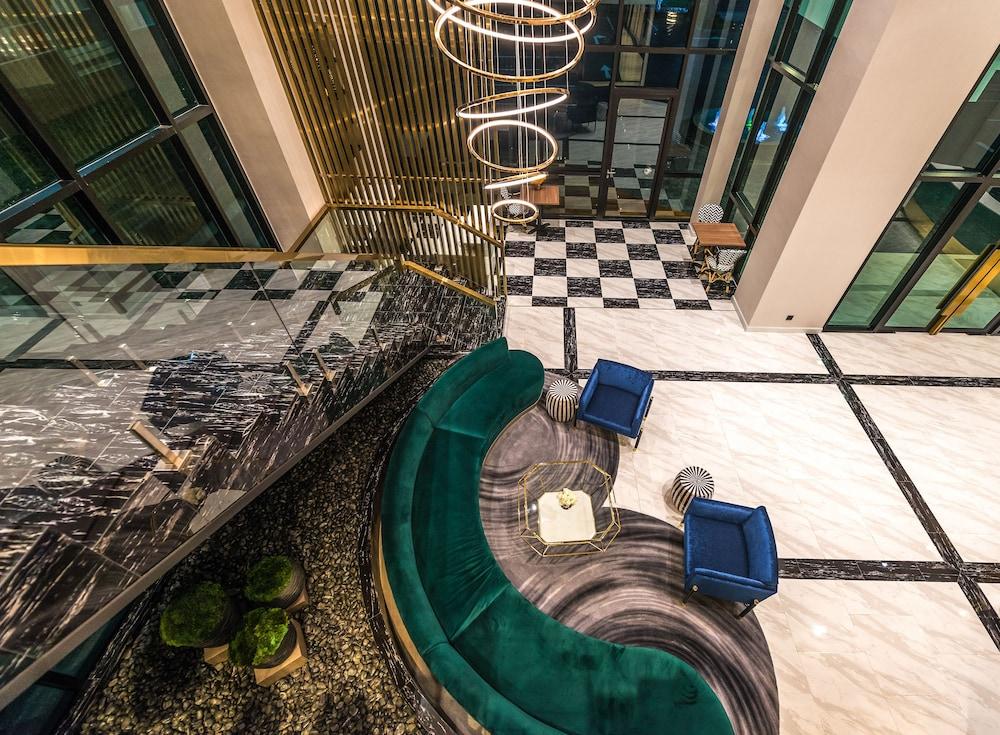 Maven Stylish Hotel Бангкок Экстерьер фото